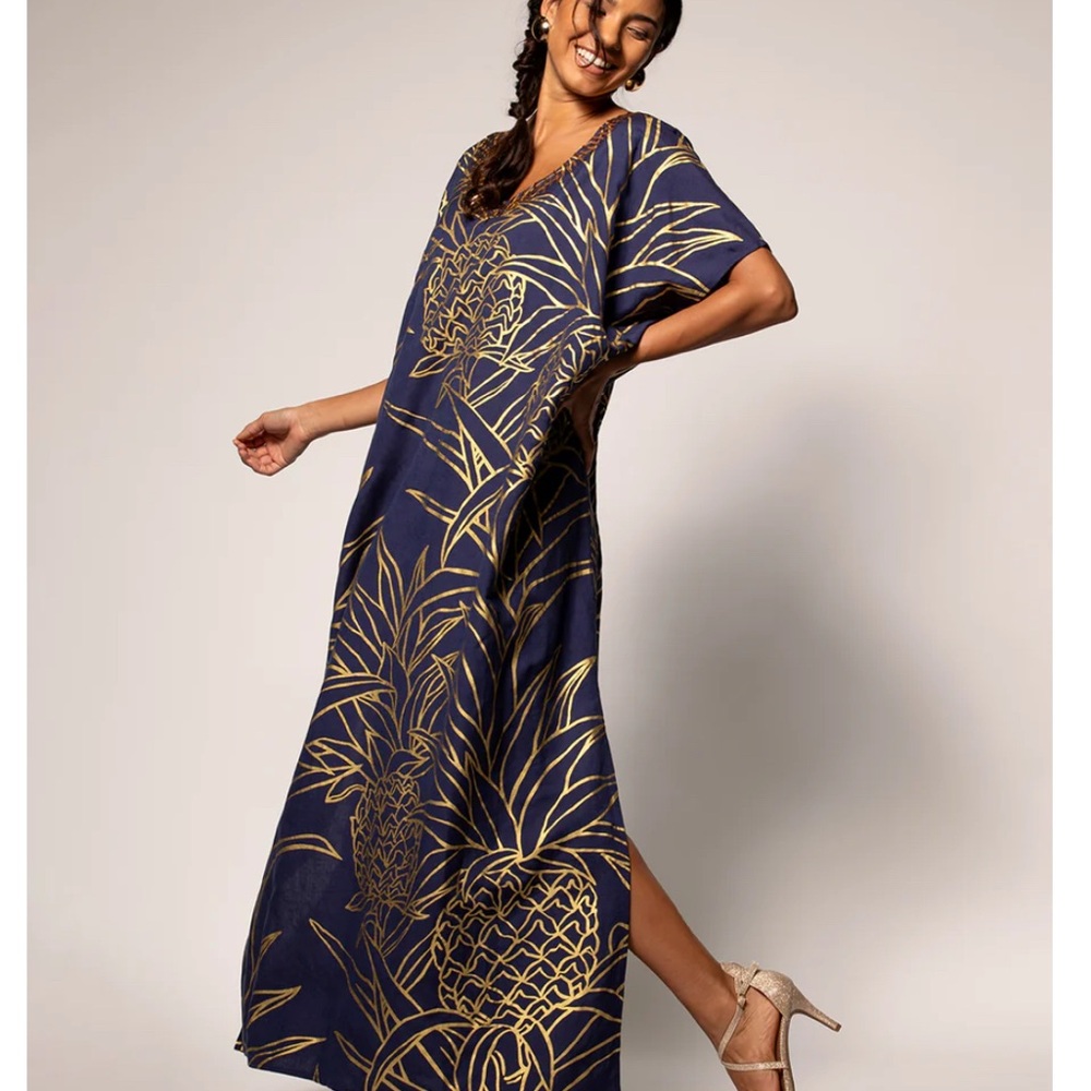 Tori Richard Navy and Gold Amari Caftan